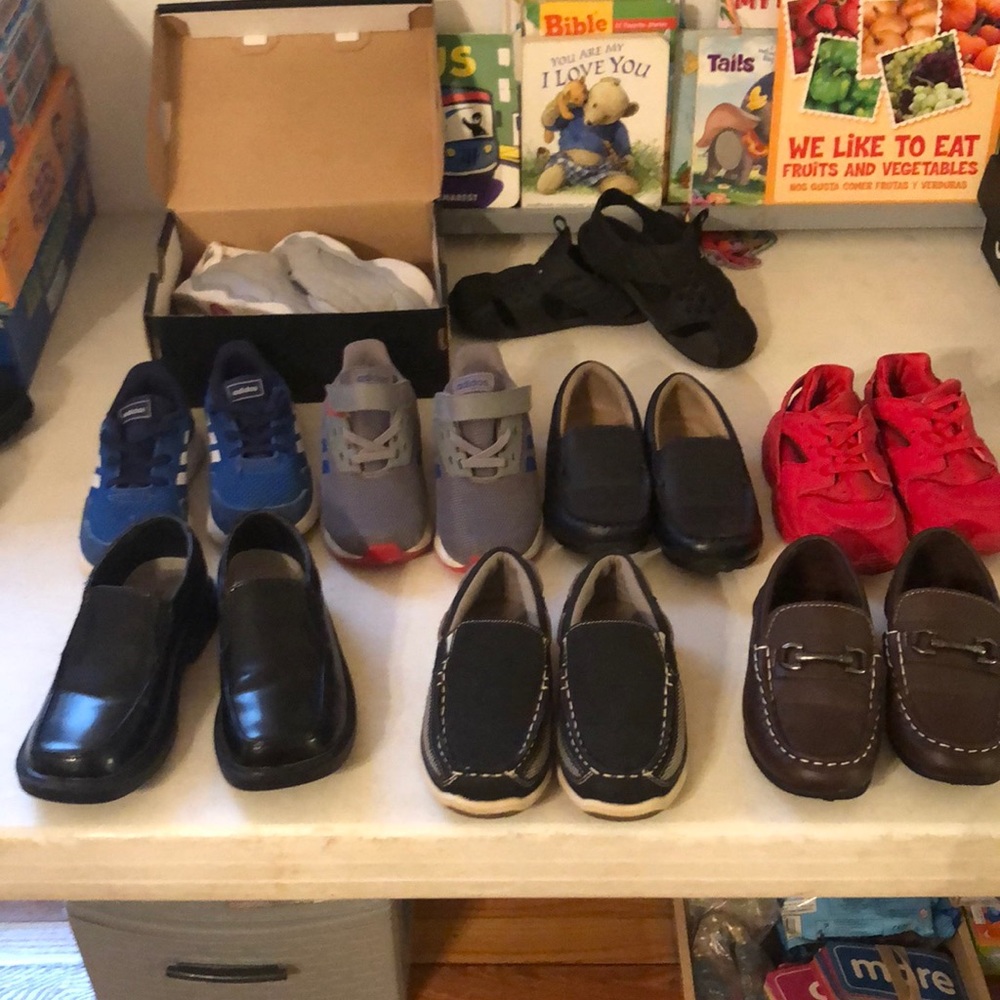 Size 10 toddler boys shoes